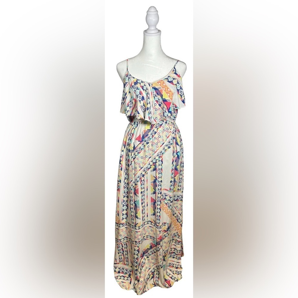 Skies Are Blue Aztec/Geometric Print Sleeveless Maxi Sundress. Size Small.